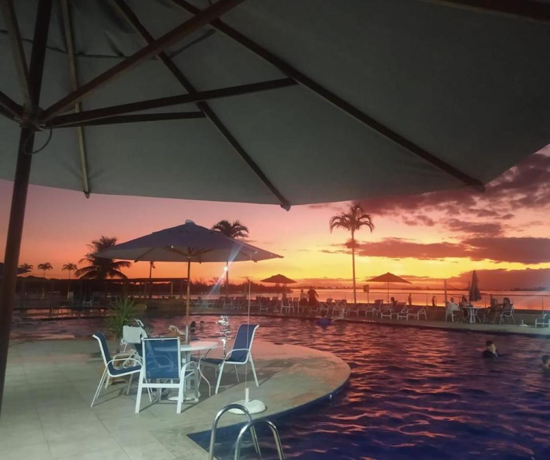Apartamento No Golden Lake - Pe Na Areia, Agua De Coco E Cervejinha Arraial do Cabo Exterior photo